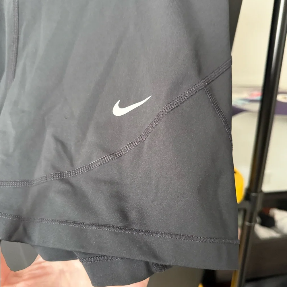 Nike Dri-FIT Spandex Shorts - Picture 6 of 7